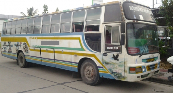 bus รับส่งนักเรียน