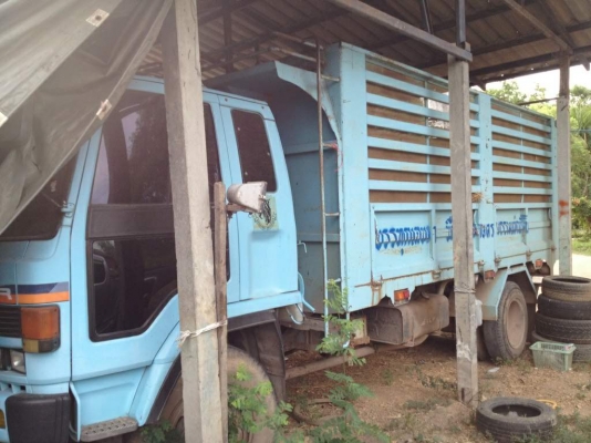 ขายอีซูซุ 6ล้อ ดั๊ม เครื่อง 160 แรง  ราคา 670,000 บาท