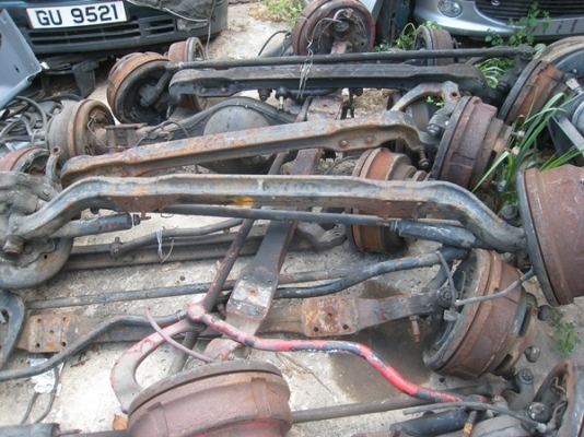 เพลาหน้า - หลัง ISUZU  NPR ของนอก