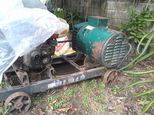 ขายเครื่องปั่นไฟ Denki ขนาด 5 กิโลวัตต์ 220 โวลต์ ขายเครื่องปั่นไฟ Denki ขนาด 5 กิโลวัตต์ 220 โวลต์