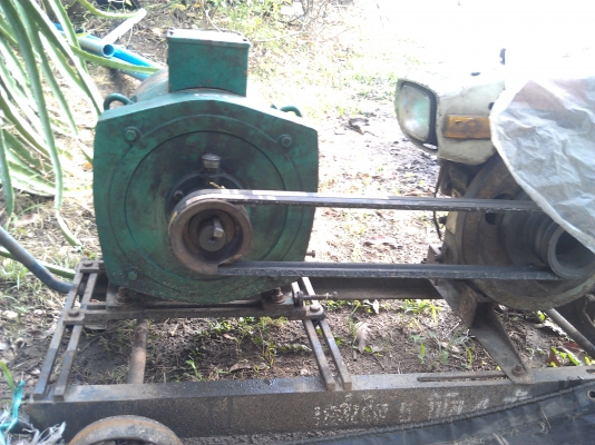 ขายเครื่องปั่นไฟ Denki ขนาด 5 กิโลวัตต์ 220 โวลต์ ขายเครื่องปั่นไฟ Denki ขนาด 5 กิโลวัตต์ 220 โวลต์