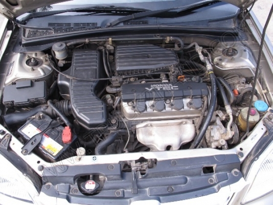 รถเก๋ง ยี่ห้อ HONDA รุ่น CIVIC รถเก๋ง ยี่ห้อ HONDA รุ่น CIVIC