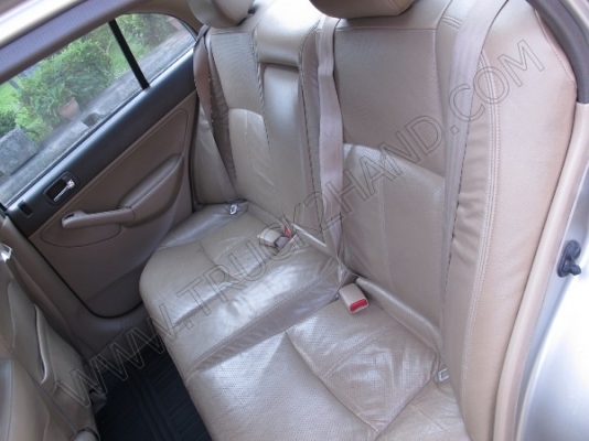 รถเก๋ง ยี่ห้อ HONDA รุ่น CIVIC รถเก๋ง ยี่ห้อ HONDA รุ่น CIVIC