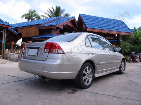 รถเก๋ง ยี่ห้อ HONDA รุ่น CIVIC รถเก๋ง ยี่ห้อ HONDA รุ่น CIVIC