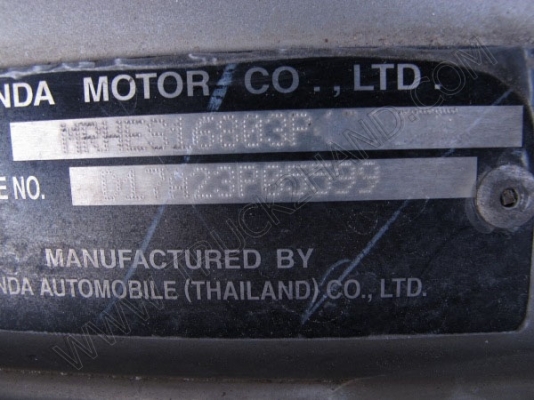 รถเก๋ง ยี่ห้อ HONDA รุ่น CIVIC รถเก๋ง ยี่ห้อ HONDA รุ่น CIVIC