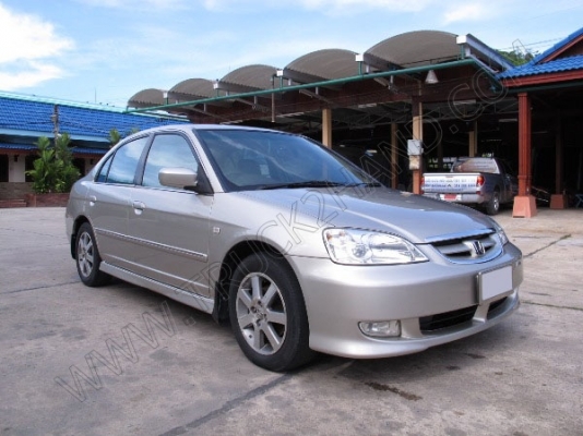 รถเก๋ง ยี่ห้อ HONDA รุ่น CIVIC
