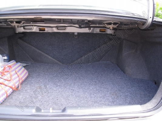 รถเก๋ง ยี่ห้อ HONDA รุ่น CIVIC รถเก๋ง ยี่ห้อ HONDA รุ่น CIVIC