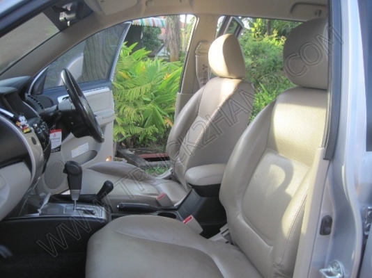 รถยนต์ ยี่ห้อ MITSUBISHI รุน PAJERO SPRT