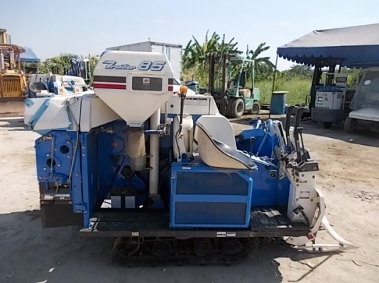 รถเกี่ยวข้าวนั่งขับพร้อมนวดข้าวนำเข้าจากญี่ปุ่นwww.nihonmono.com