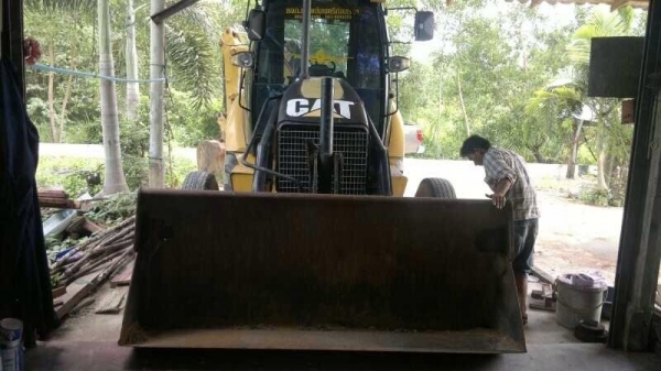 ขายด่วน!!! รถตักหน้าขุดหลัง CAT 422E สภาพสวยพร้อใช้งาน เอกสารเล่มทะเบียน ขายด่วน!!! รถตักหน้าขุดหลัง CAT 422E สภาพสวยพร้อใช้งาน เอกสารเล่มทะเบียน