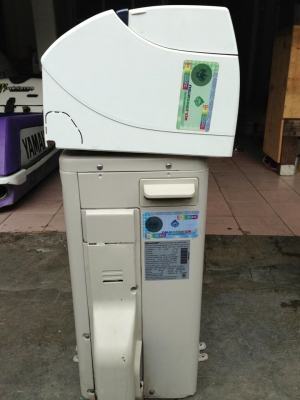 **** ขายแอร์ SHARP 9000 BTU สภาพ 90\% ****
