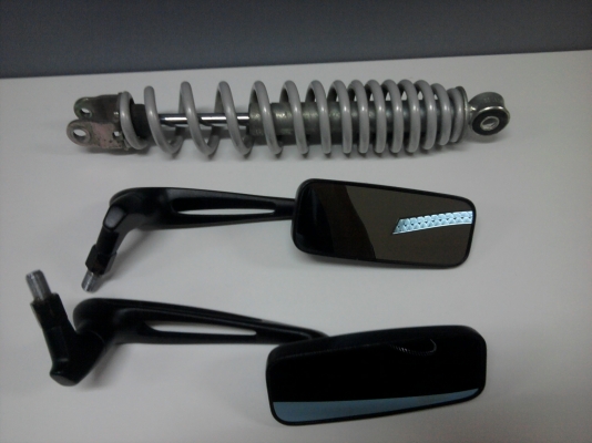 ขายอะไหล่นิดหน่อยครับ