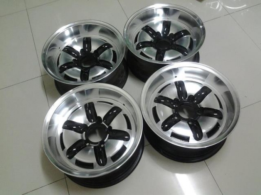 ล้อแม็กขอบ15x7 นิ้ว JRD Germany ล้อแม็กขอบ15x7 นิ้ว JRD Germany