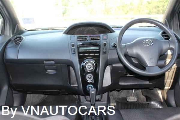 ฟรีดาวน์2006 TOYOTA YARIS1.5 S AT ตัวท๊อป มือแรก
