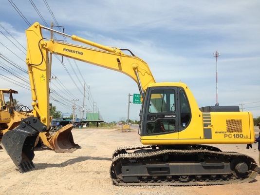 ขายรถแบคโฮ KOMATSU สภาพสวยมากๆ