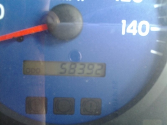 รถฮีโน่ 6 ล้อดั้ม 170 แรงม้า ปี 51 รถวิ่ง 5x,xxx กม.  สนใจติดต่อ 081 - 6079515