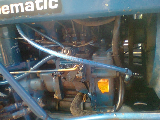 ขายรถไถคูโบต้า L2002  ขับเคลื่อน 4 ล้อ พร้อมอุปกรณ์