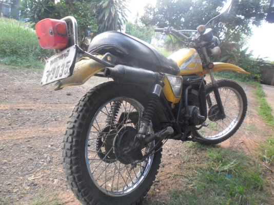 ขายรถมอไซค์วิบาก ts125nสภาพเดิม เก่ามีทะเบียนขี่ได้