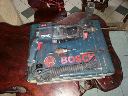 ขายสว่านไฟฟ้าระบบโรตารี่ทำงานได้3ระบบยี่ห้อBOSCHรุ่นGBH2-26DE พร้อมใช้งาน