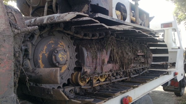 ขายรถตีดิน