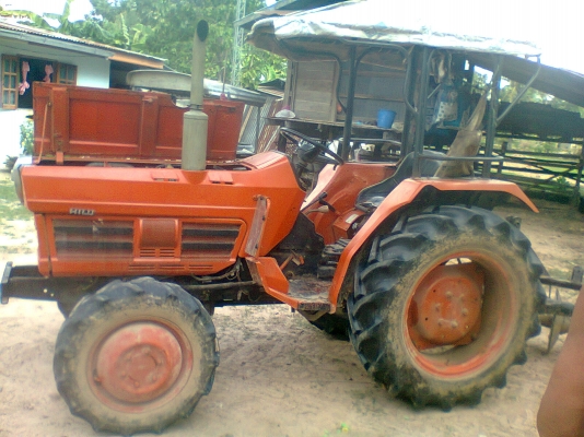 ฝากขาย รถไถนาคูโบต้า L2402DT ขับเคลื่อน 4 ล้อ มีผานพรวน