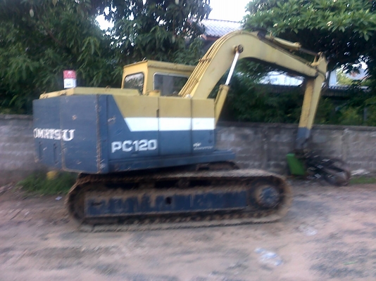 ขายโคมัสสุ  120  รุ่น  2  รถคีบกระดาษ ราคาคุยกันได้ครับ