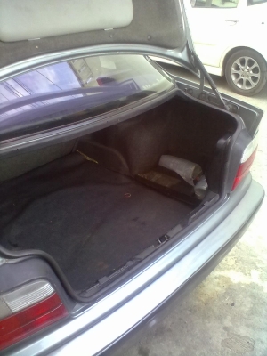 แลก ขาย รถ bmw e36  0813733744