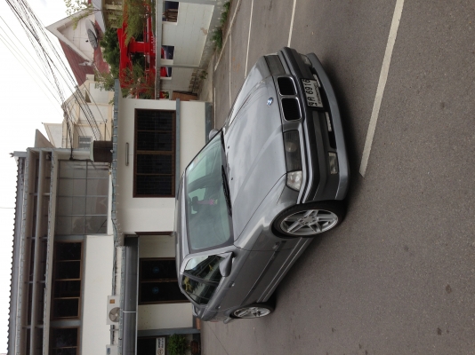 แลก ขาย รถ bmw e36  0813733744