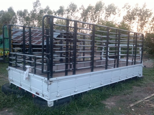 คุณแม่จันทร์ จากมหาสารคาม จองแล้วครับ  ยาว 5 เมตร ถอดจาก NPR150  หน้าตึก