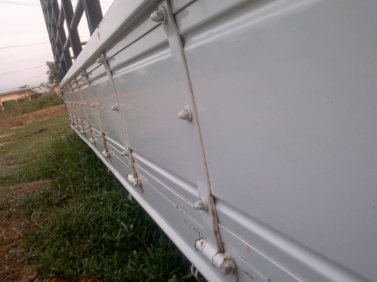 คุณแม่จันทร์ จากมหาสารคาม จองแล้วครับ  ยาว 5 เมตร ถอดจาก NPR150  หน้าตึก