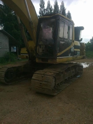 รถแบคโฮ CAT 320  เวอร์ชั่นวัน  สนใจติดต่อ 081 - 6079515