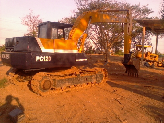 ขายแม็คโโคมัดสุPC.120.3รถสวยพร้อมใช้ลอนเลอร์7ลูก120เต็มคับ