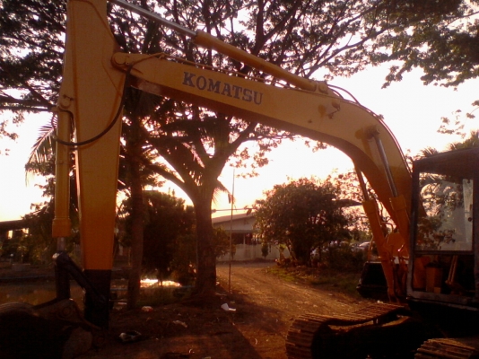 ขายแม็คโโคมัดสุPC.120.3รถสวยพร้อมใช้ลอนเลอร์7ลูก120เต็มคับ