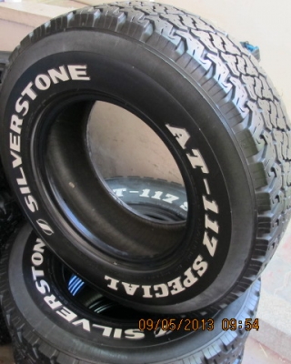 ขายยาง  AT  235 x 75 x 15...........สวยๆ เชิญครับ