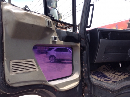 รถฮีโน่ 10 ล้อ ตู้เย็น FL1J 210 แรงม้า ปี 41 สนใจติดต่อ 081 - 6079515 รถฮีโน่ 10 ล้อ ตู้เย็น FL1J 210 แรงม้า ปี 41 สนใจติดต่อ 081 - 6079515