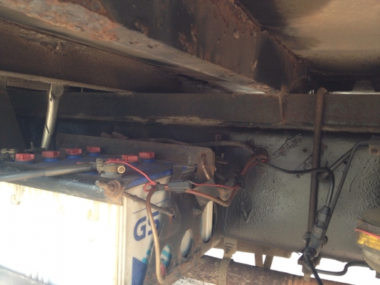 รถฮีโน่ 10 ล้อ ตู้เย็น FL1J 210 แรงม้า ปี 41 สนใจติดต่อ 081 - 6079515 รถฮีโน่ 10 ล้อ ตู้เย็น FL1J 210 แรงม้า ปี 41 สนใจติดต่อ 081 - 6079515