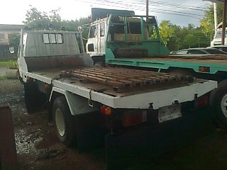 ขายรถ 6 ล้อพื้นเรียบ TOYOTA DAINA เครื่อง 4BE1 110 แรงม้า คัสซี TA3H4-104582 กระบะกว้าง 1.90 เมตรยาว 4.40 เมตร ยางใหม่ทุกเส้น ราคา 260000