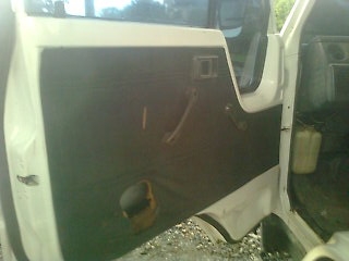 ขายรถ 6 ล้อพื้นเรียบ TOYOTA DAINA เครื่อง 4BE1 110 แรงม้า คัสซี TA3H4-104582 กระบะกว้าง 1.90 เมตรยาว 4.40 เมตร ยางใหม่ทุกเส้น ราคา 260000