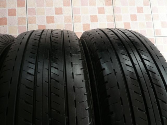 ขายยาง BRIDGESTONE DURAVIS R611 215-65-16 ปี11 (1ชุด)