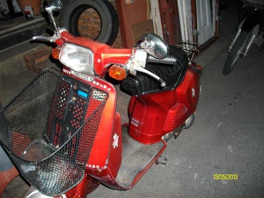 ขายรถป๊อบhondaทรงโบรานสตาทร์มือเท้า่ปกติครับ4500บาท