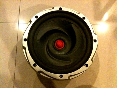 ซับ 2ตัว Kenwood-JBL รายละเอียดด้านในสภาพดีทั้งสองตัว ซับ 2ตัว Kenwood-JBL รายละเอียดด้านในสภาพดีทั้งสองตัว