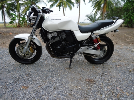 .ขายคับ cb 400  tec 1 ปี 00 อินวอย +สรรพสามิต ท่อไทเนียม ฟลู สภาพดีพร้อมใ