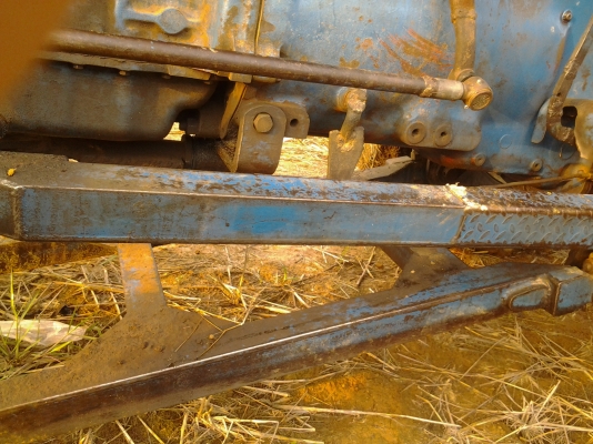 Ford6610 ไอ้หนุ่มเสื้อลาย หาง3 7 ใบมีด