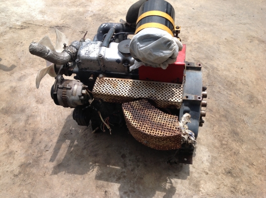 ขายเครื่องเก่าญี่ปุ่น 4สูบ ยี่ห้อ มิตซูบิชิ รุ่น KE150 สภาพสวย