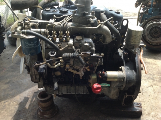 ขายเครื่องแบ็คโฮ PC60 เก่าญี่ปุ่นยี่ห้อ isuzu รุ่น 4JC1 สภาพสวยมากๆพร้อมใช้งาน ขายเครื่องแบ็คโฮ PC60 เก่าญี่ปุ่นยี่ห้อ isuzu รุ่น 4JC1 สภาพสวยมากๆพร้อมใช้งาน