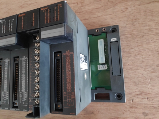 ขาย PLC MITSUBISHI