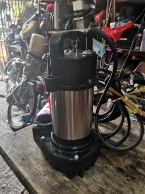 ขาย!! ไดโว่สูบน้ำ.มิตซู.ขนาด1/2แรง.ท่อ2"พร้อมใช้ ขาย!! ไดโว่สูบน้ำ.มิตซู.ขนาด1/2แรง.ท่อ2"พร้อมใช้