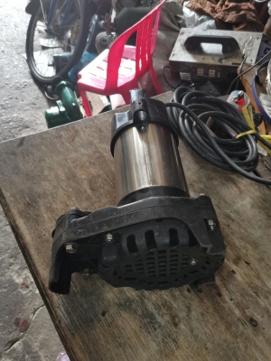 ขาย!! ไดโว่สูบน้ำ.มิตซู.ขนาด1/2แรง.ท่อ2"พร้อมใช้ ขาย!! ไดโว่สูบน้ำ.มิตซู.ขนาด1/2แรง.ท่อ2"พร้อมใช้