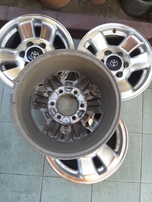 ล้อ Toyota Surf 185 ขอบ 16*7 et+15 สภาพสวยๆ 1ชุด