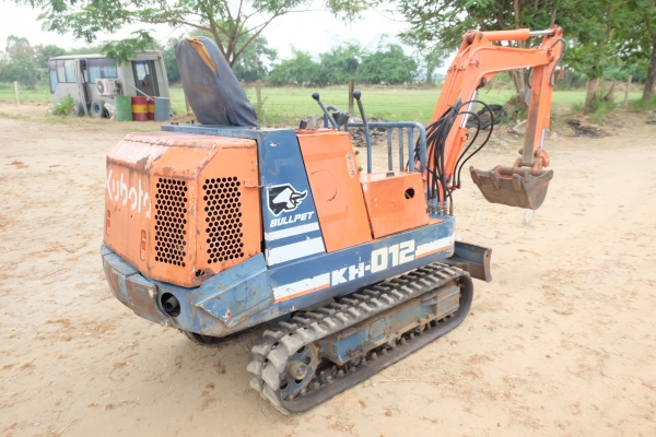 รถขุดเล็ก kubota kh-012 นำเข้าญี่ปุ่น ขึ้นรถกระบะได้ โทร 086-1602189 รถขุดเล็ก kubota kh-012 นำเข้าญี่ปุ่น ขึ้นรถกระบะได้ โทร 086-1602189